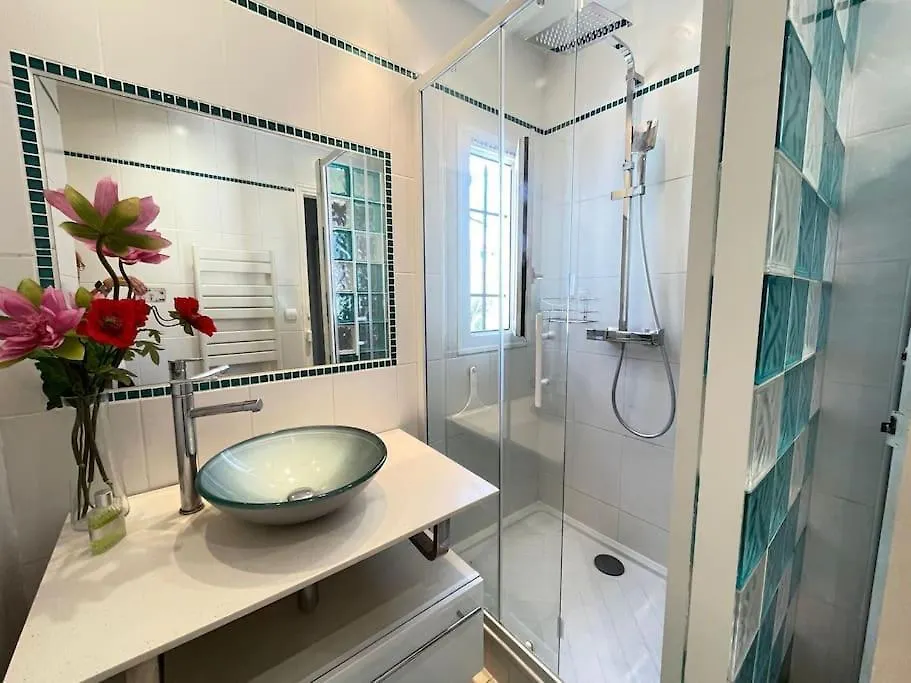 Maison Des Oliviers : Maison 5 Prs, 400M Plages Antibes 0*,